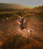 Run faster by improving your MAS (Maximum Aerobic Speed) - 3 sessions per week for 6 weeks.